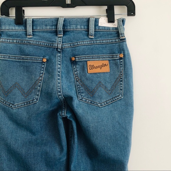 NWT Free People Wrangler High Rise Flare Jeans - Picture 7 of 7